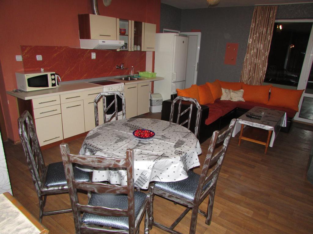 Morska Zvezda Guest House Pomorie Room photo